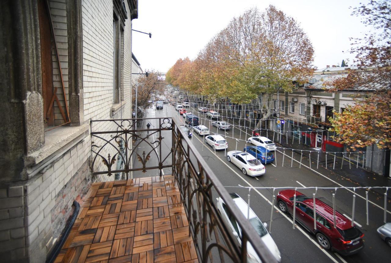 City Lux Hotel Tiflis Dış mekan fotoğraf