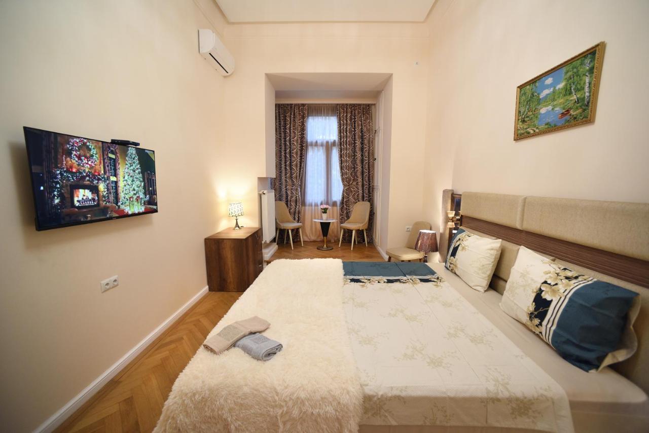 City Lux Hotel Tiflis Dış mekan fotoğraf